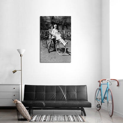 RIDING THROUGH TIME Stampa su tela verticale