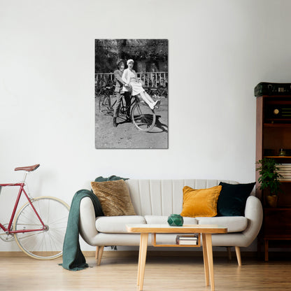 RIDING THROUGH TIME Stampa su tela verticale