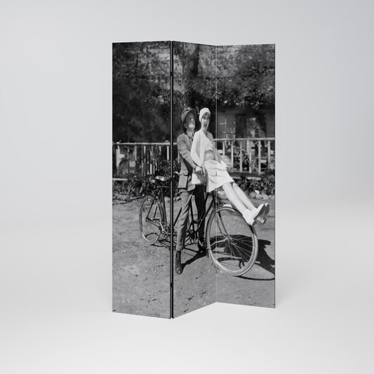 RIDING THROUGH TIME - Divisorio decorativo per ambienti a 3 pannelli