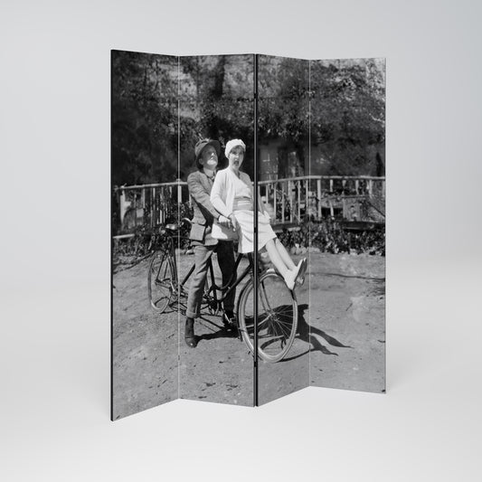 RIDING THROUGH TIME - Divisorio decorativo per ambienti a 4 pannelli
