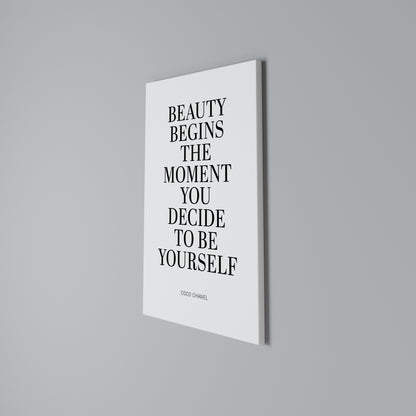 BEAUTY REDEFINED Stampa su Tela Verticale