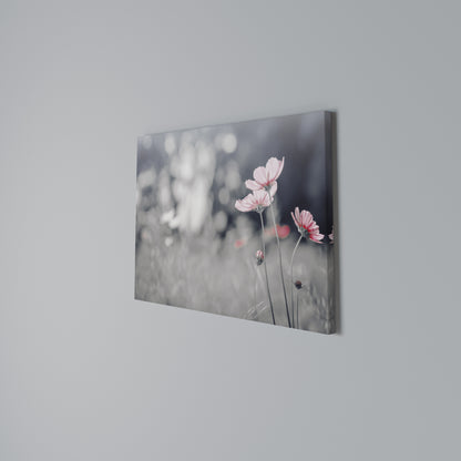 SUBTLE PETAL DANCE Stampa su tela orizzontale
