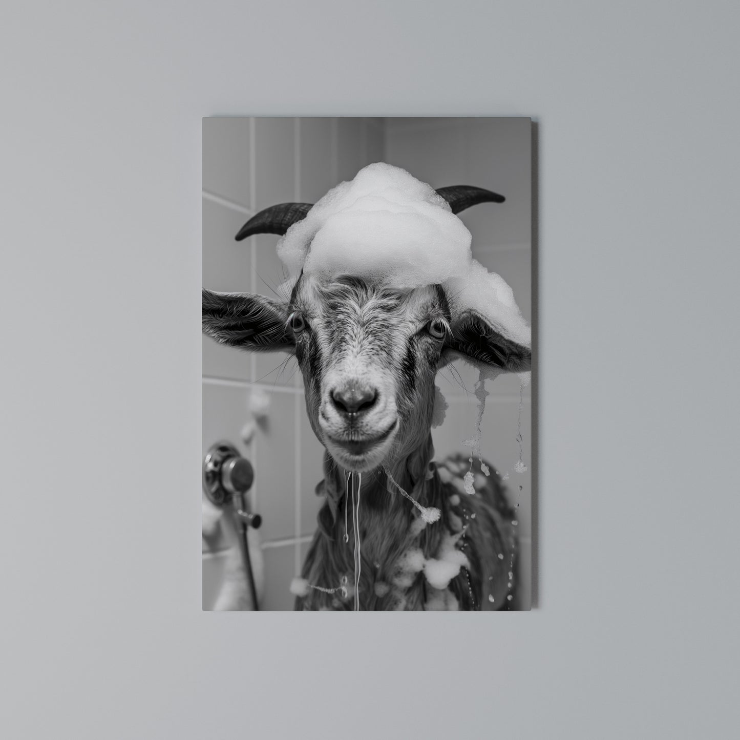 SOAPY GOAT GIGGLES Stampa su Tela Verticale
